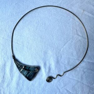 Elegant Artisan Silver and Blue Wire Necklace